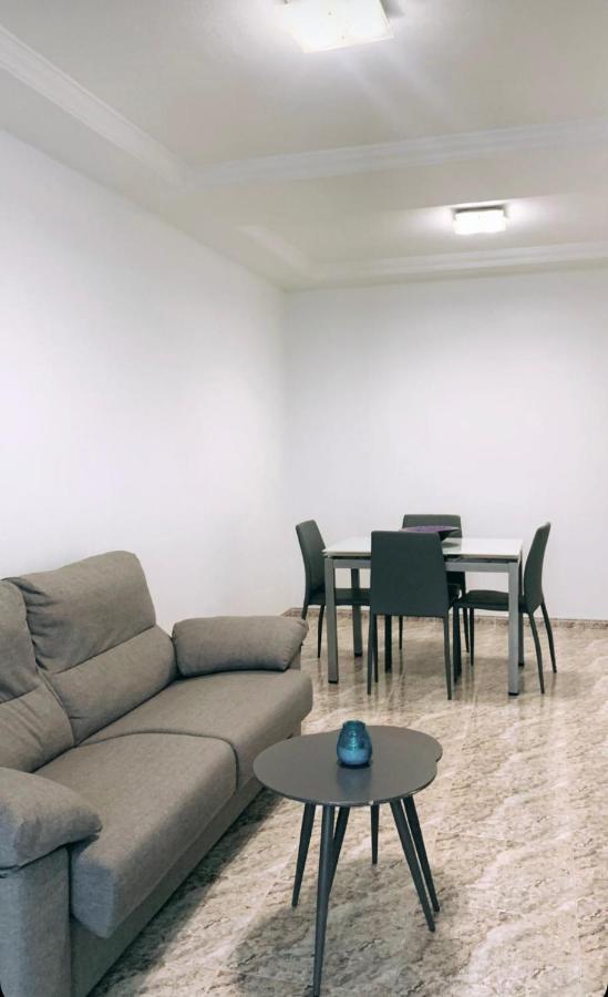 Apartamento Lola ตอร์เรเวียคา ภายนอก รูปภาพ