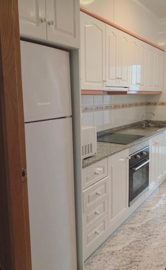 Apartamento Lola ตอร์เรเวียคา ภายนอก รูปภาพ